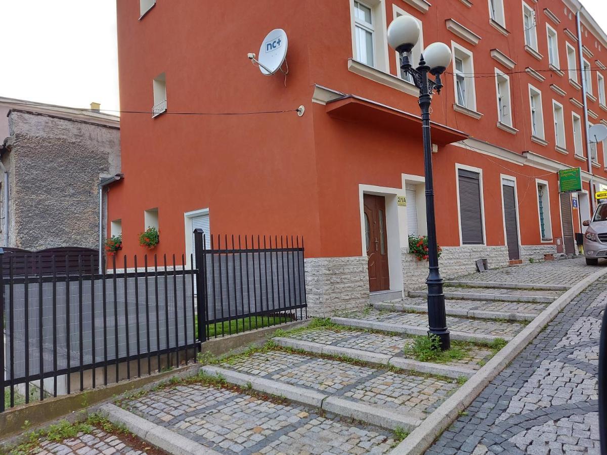 Apartament Przy Ratuszu Boguszów-Gorce Zewnętrze zdjęcie